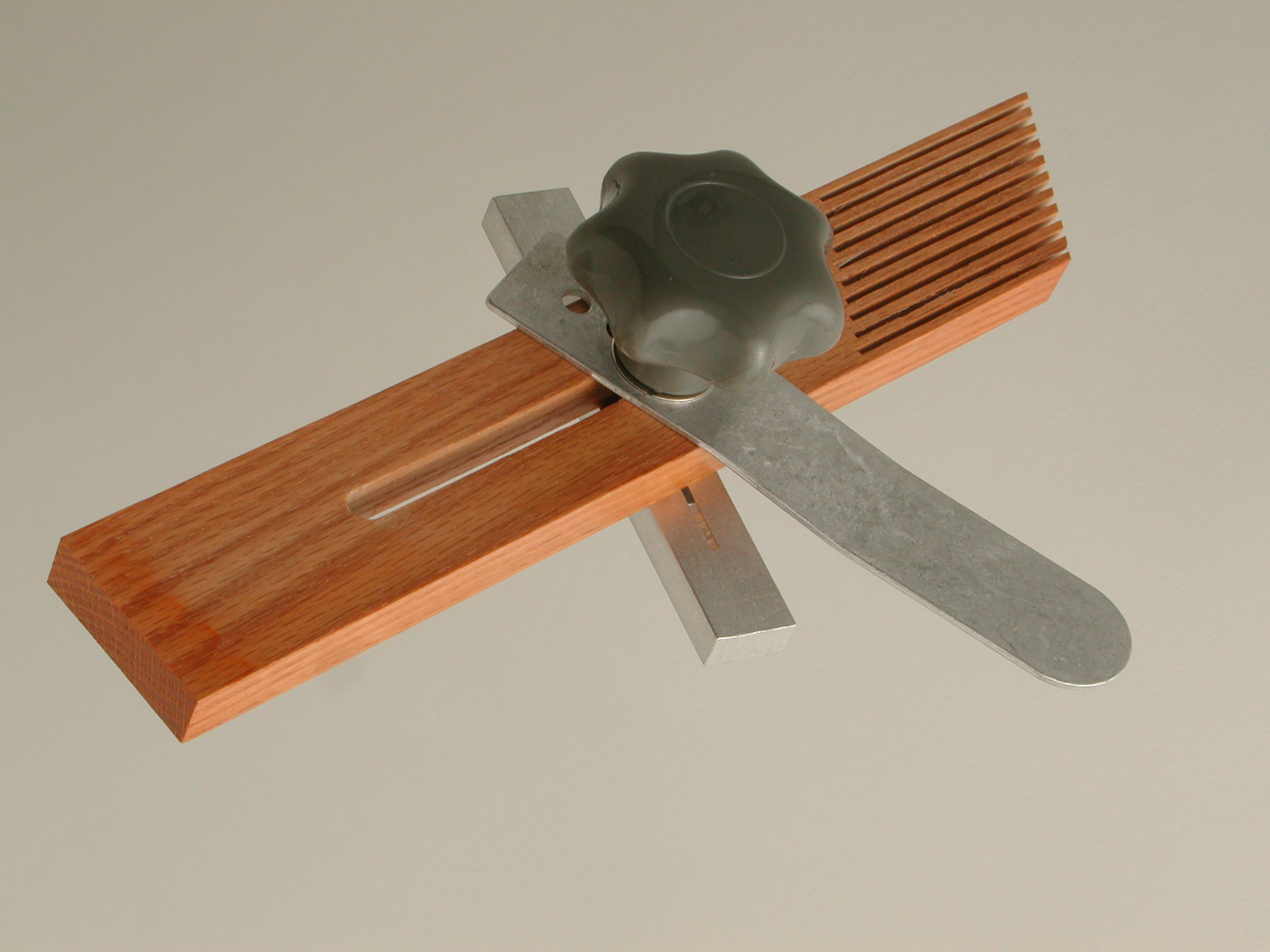 WOODEN FEATHER BOARD Robert Larson Company